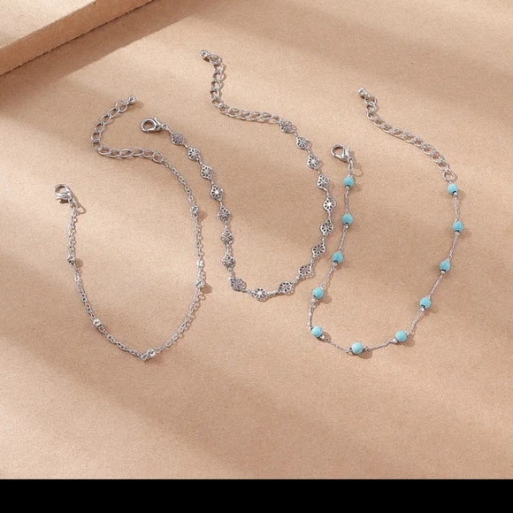 Beautiful anklets bundle - Picture 2 of 2